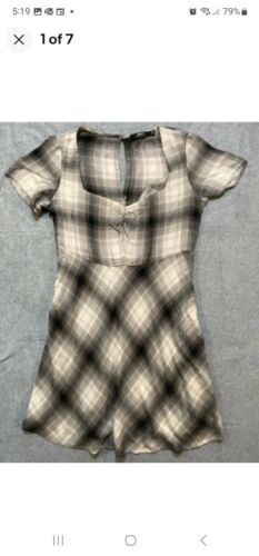 OBEY Women's Plaid Fit & Flare Dress XS caps Sleeves - Picture 1 of 7