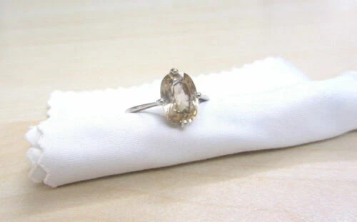 Echtschmuck-Ringe aus Edelstein Zirkon