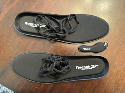 Reebok Shoe Soles 7.5 E-Wide & Keychain & Pair of 43.5  Black Flat Shoe Laces