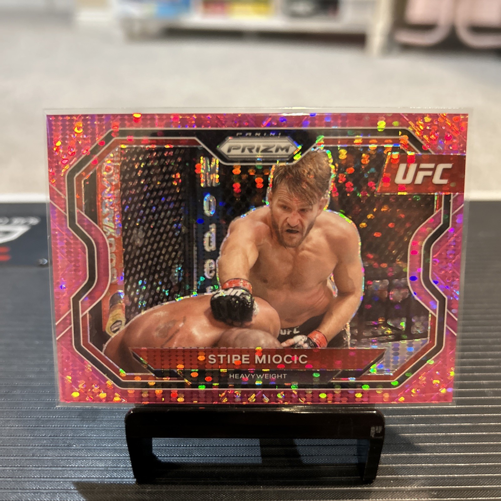 2021 UFC DEBUT PRIZM  PINK PULSAR Stipe Miocic #03/42 RARE