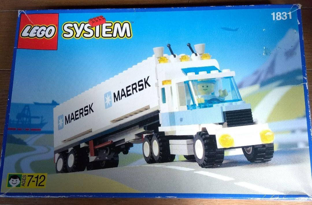 LEGO 1831 Town Maersk Line Container Truck 1995 Classic Sealed Damaged Box