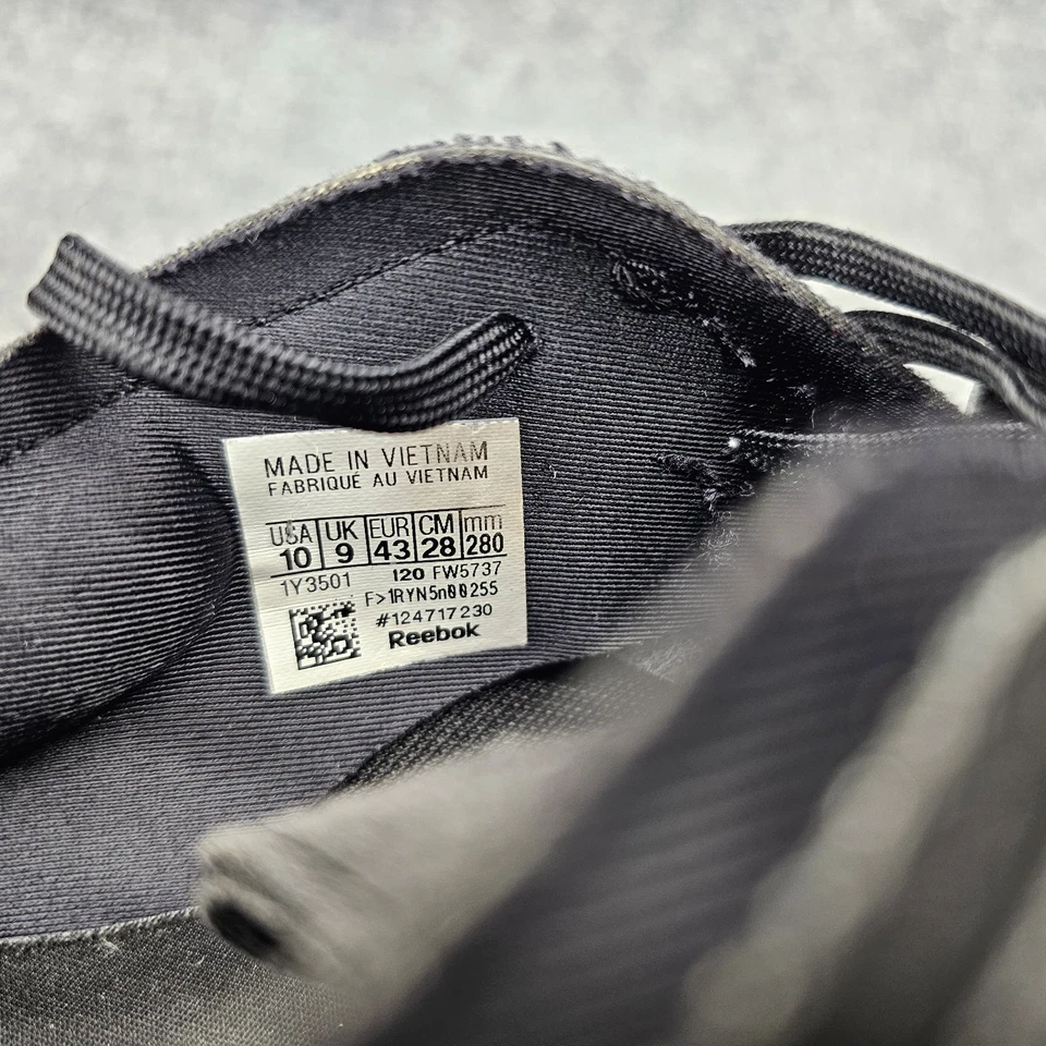 Reebok Zig Kinetica Concept Type 2 Mens Size 10 Black True Grey Running Shoes - Image 2 of 4