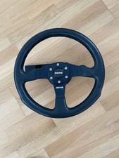 Momo Lenkrad "Competition" mit Porsche LR-Narbe