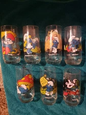 7 Vintage 1980s Collectibles Smurf Glasses