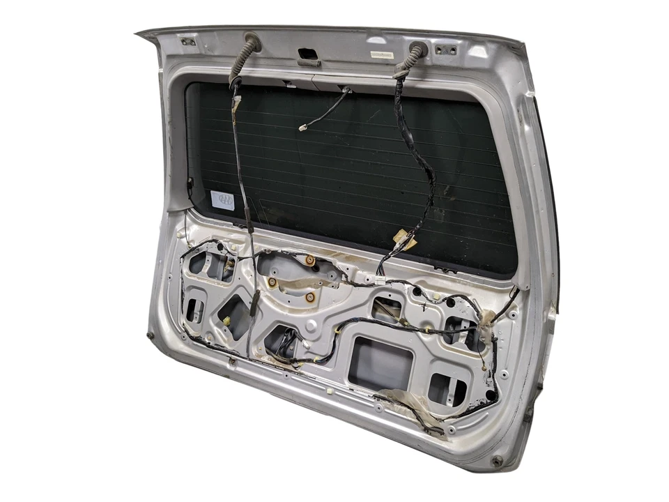 Conjunto de puerta trasera levadiza Mitsubishi Montero Sport 2000-2004 OEM Foto 4 de 4