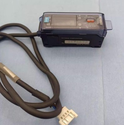 1pc used Keynes fiber optic amplifier FS-V1 *lj