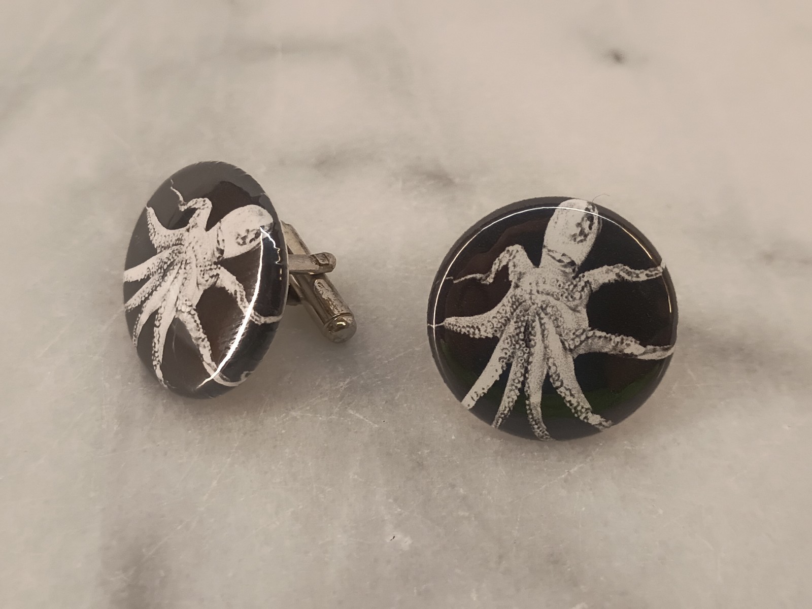 Button Style Black And White Octopus Cufflinks - image 1