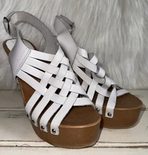 Bakers White Leather Strap Platform Heels Sandals Size 7 38 Sleek Posh Foot Wear