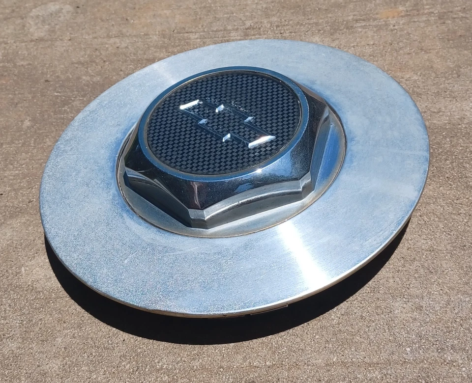 Tapa central Chevy Malibu o Monte Carlo 1998-2007 parte # 9592363 07 Foto 2 de 3