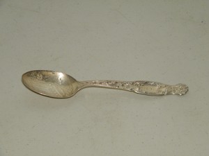 Antique-Birks-1891-Montreal-Sterling-Souvenir-Spoon-Vintage