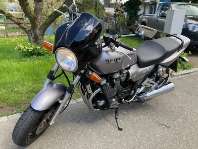 Motorrad - Bild 1 von 4
