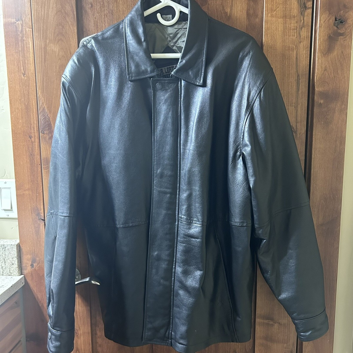 California L. A. Leather 20849 Vintage Black Soft Mid Length California L. A. Leather 20849 Vintage Black Soft Mid Length