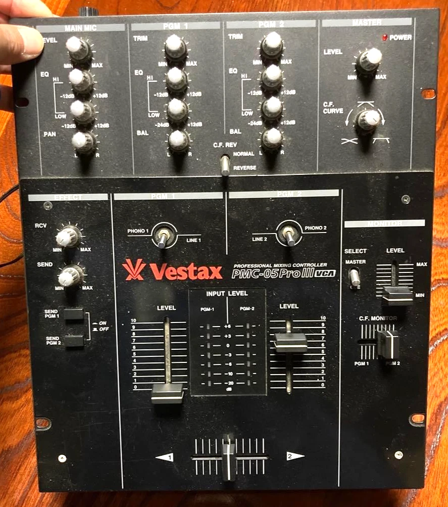 Preços baixos em Mixers de DJ Digital Vestax | eBay