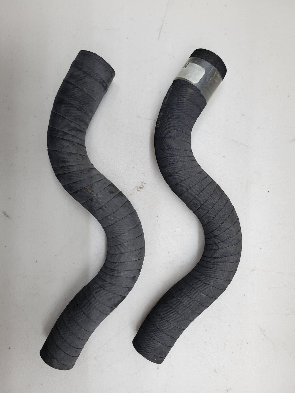 BENTLEY & ROLLS ROYCE-HEATER HOSE (Engine to tap) UR17764