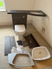 NEW SURPLUS ceramic bathroom toilet & ceramic sink (with free extras if wanted)