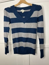 Stylish Active Basic Woman's V-neck Sweater M