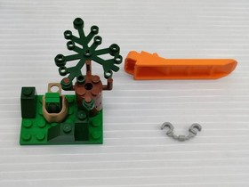 LEGO City 60067 Helicopter Chase 2015 Damaged Box Set