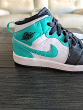 Air Jordan 1 Kids Mid Top Sneakers Black/White/Turquoise US 1Y