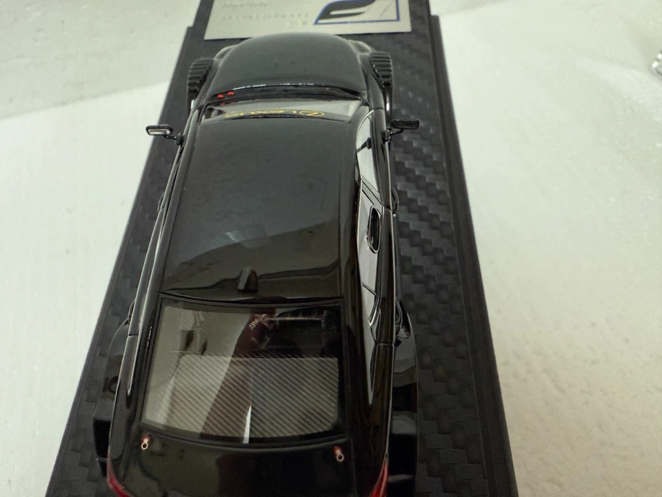 * flawed* hpi racing 8413 Lexus IS F Racing Concept resin 1:43 scale model car - Image 2 of 4