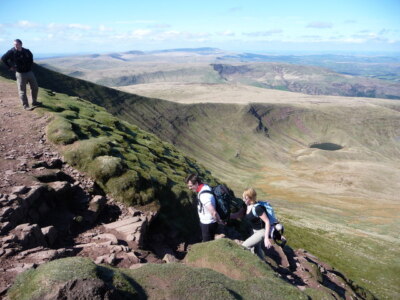 Photo 6x4 Easter Saturday on Pen y Fan Craig Cwm Sere The summit approach c2009