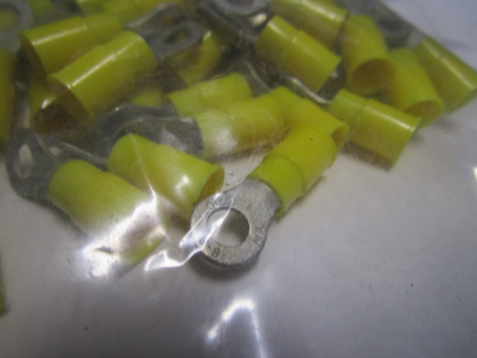 12-10 AWG #10 STUD VINYL INSULATED BUTTED SEAM FUNNEL ENTRY RING ...