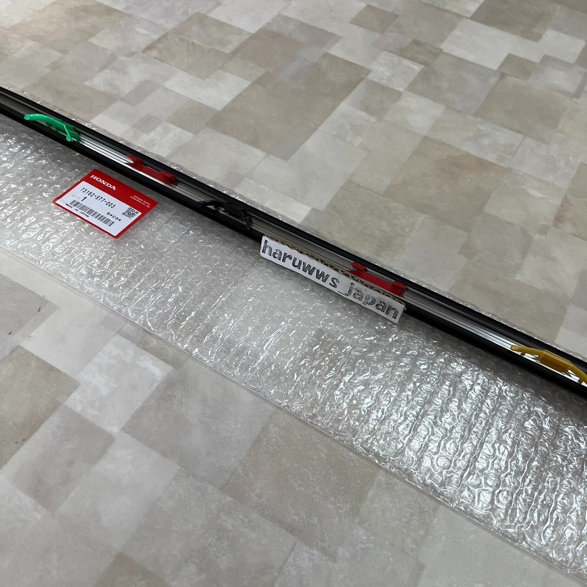 パーツ 【新品未使用】ホンダ インテグラ DC5 フロントドアモール 左右 