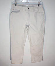 LEE RIDERS Women's Ivory Mid Rise Capri/Pants SZ 8M Stretch Pockets Zip EUC