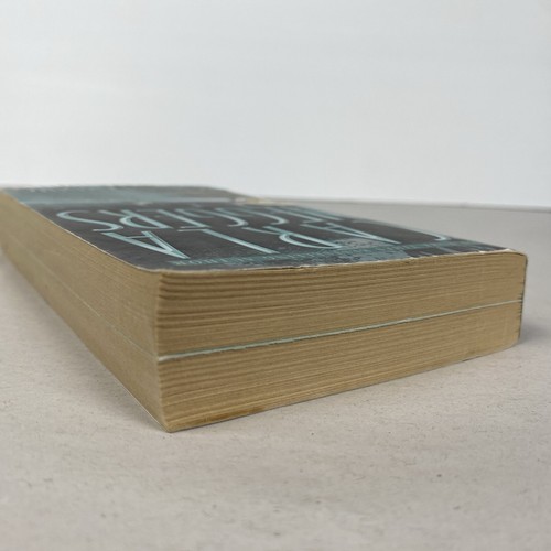 Night's Landing By Carla Neggers Fiction Small Paperback Book - Picture 14 of 17