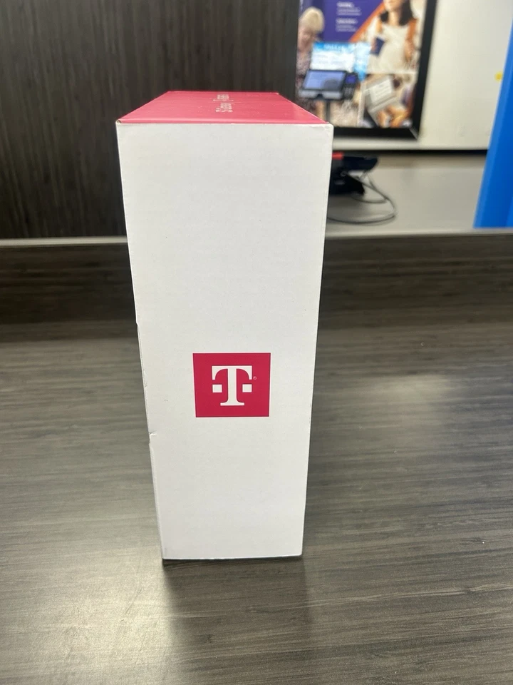 T-mobile 5G G5AR T- Mobile Gateway and WiFi Mesh - brand new - Image 2 of 4