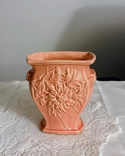 McCoy Pottery Salmon Colored 7” Tall Planter Or Vase