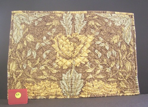 Quilted Placemats Flower Leaves Rectangle Set Of 4 Reversible 18.5" x 13" - Picture 6 of 9