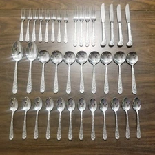 Viners of Sheffield Flatware 38 PC Set Knife Fork Spoon Dinner Salad Soup Server