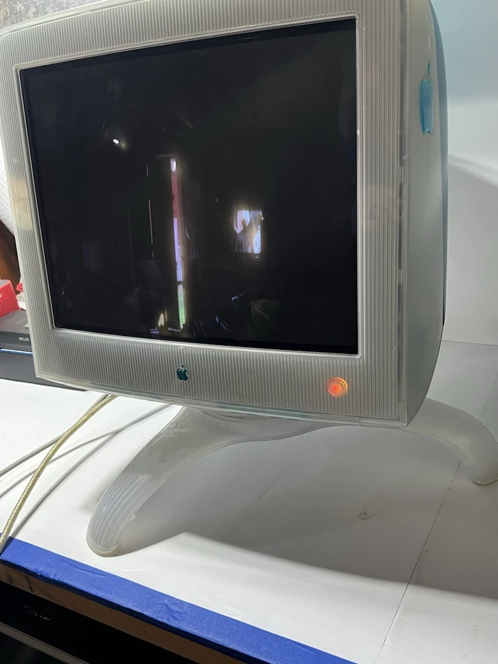 Vintage 1999 Apple M6496 CRT Monitor Bondi Blue 17" Studio Display *AS-IS READ - Image 2 of 4