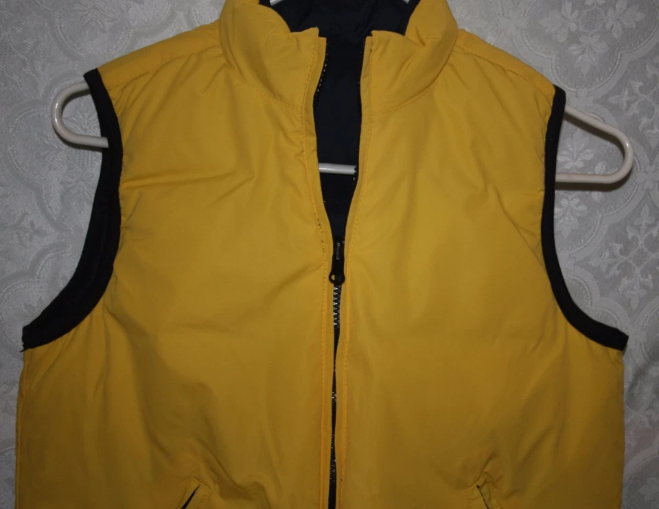 Old Navy Reversible Puffy Puffer Vest Sz 7 Youth Kids Unisex Down Yellow Black - Image 2 of 4