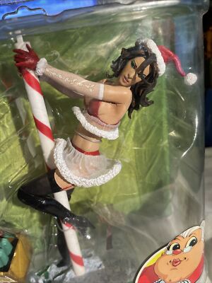 2007 McFarlane Toys Twisted X-Mas Monsters Mrs. Claus Figure
