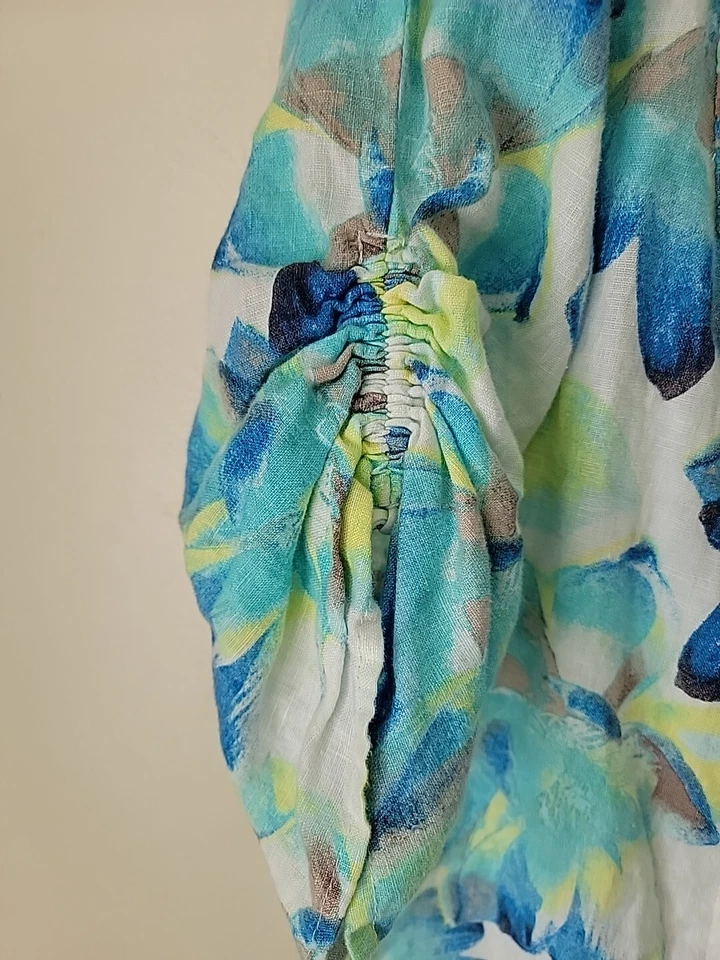 JMS 亚麻花卉上衣纽扣前皱褶袖 12 码 — 第 3/4 张图片