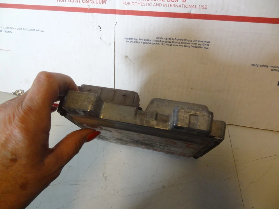 15 2015 Chevrolet Sonic LT 4 Cylinders 1.8L OEM ECU 12662593 12643636 OEM Foto 2 de 3