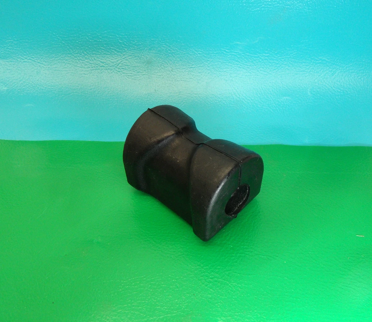 BMW 3 Series E30, Anti-roll Bar Bushing Kit, (17 mm), Original BMW