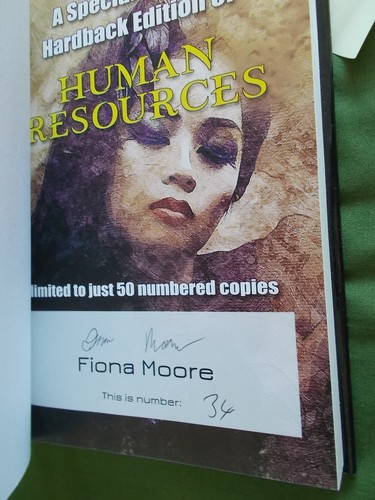 Fiona Moore HUMAN RESOURCES (Signed Numbered Limited Hardback 2024 Unread - Imagen 4 de 4