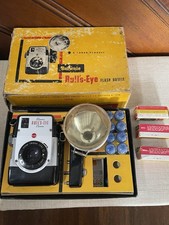 Vintage Kodak Brownie Bulls-Eye Flash Outfit Camera UNTESTED with Box  Film