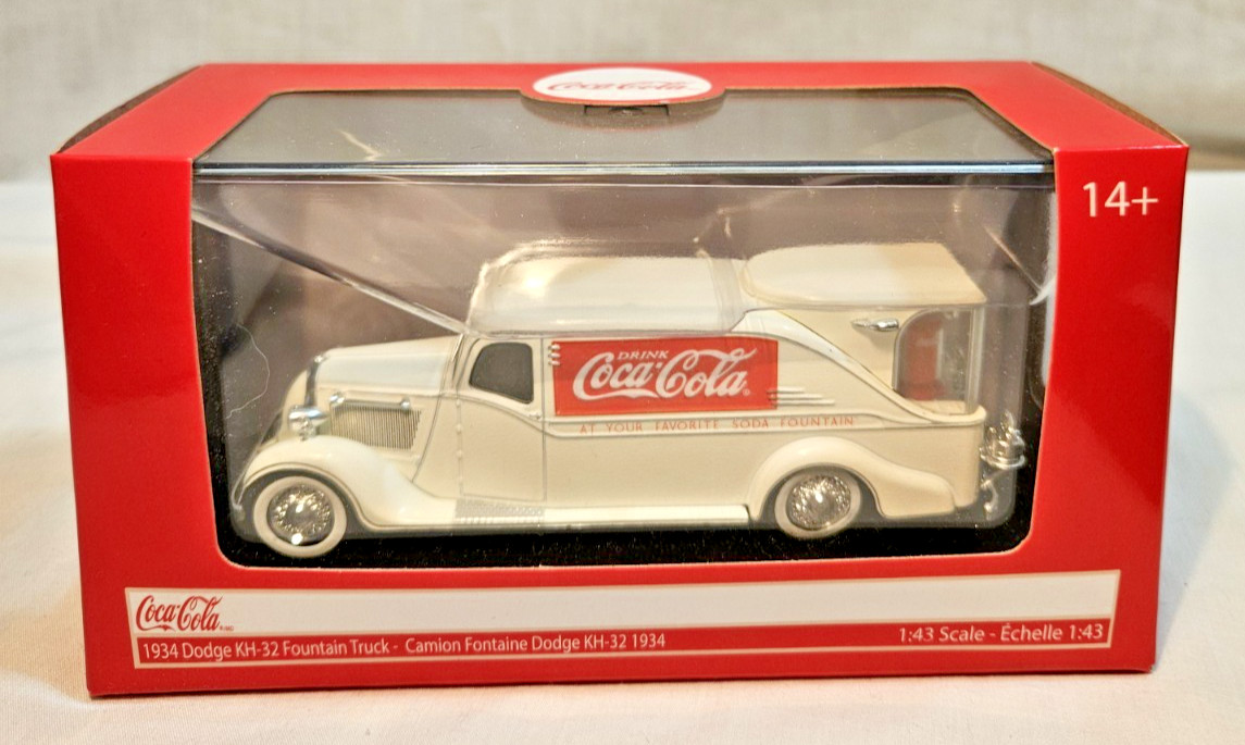 1934 Dodge Kh-32 Streamline Fountain Truck 