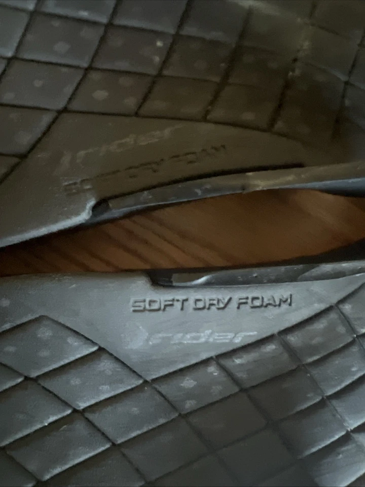 Шлепанцы Rider Мягкий Ремешок из Сухой Пены Размер 9 Отличное Б/у Состояние товара Beachcomber - Изображение 3 из 4