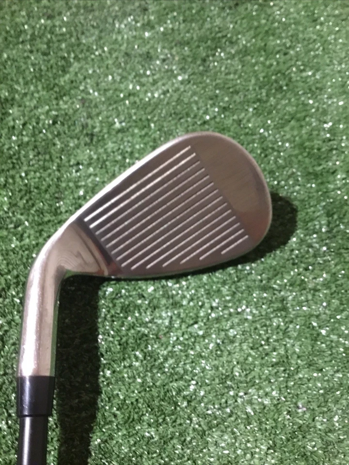 Callaway Ladies Mavrik Max-W Lite Gap Wedge (GW) UST Mamiya Helium 40LL Graphite - Image 3 of 4