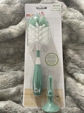 Munchkin Bristle Bottle  Nipple Brush With Suction Base