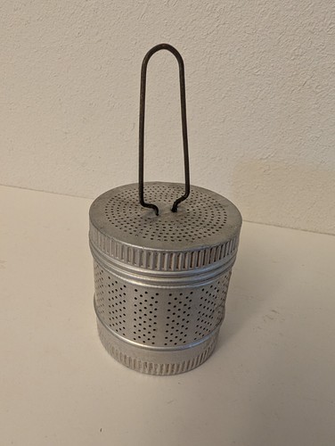 VTG Tea Caddy Infuser Tea Soaker Aluminum W/handle 2 1/2 X2 1/4 NICE | eBay