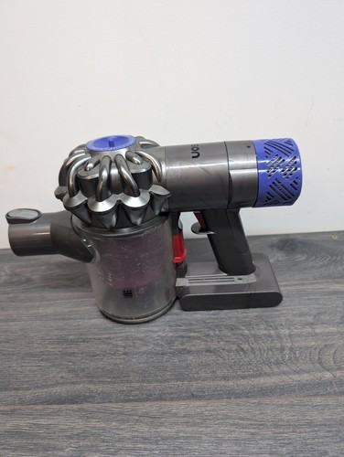 Dyson V6 Absolute SV05 Main Body Motor, Battery & Bin - Spares Or Repairs - Picture 1 of 8