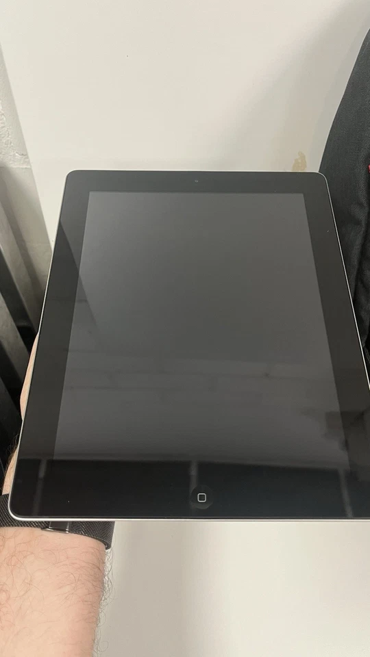 Apple iPad (6th generation) · 64GB · Wi-Fi, Foto 2 von 4