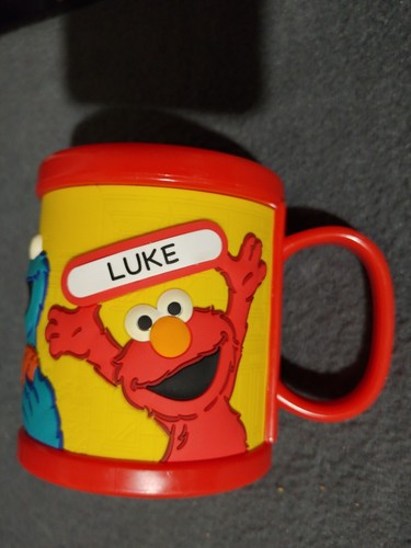 Sesame Street at Sea World - Children Mug With Luke Name On It - Picture 2 of 3