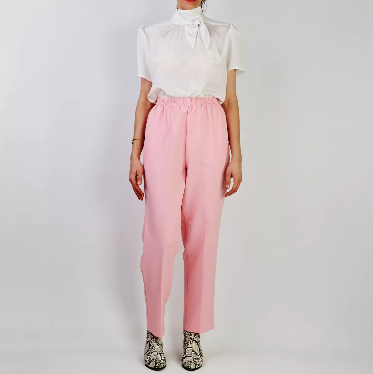 Pink pleated best sale pants