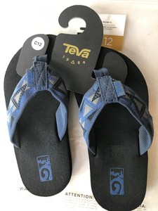 boys teva flip flops